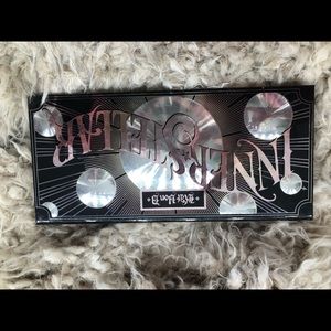 KAT VON D INNERSTELLAR PALETTE